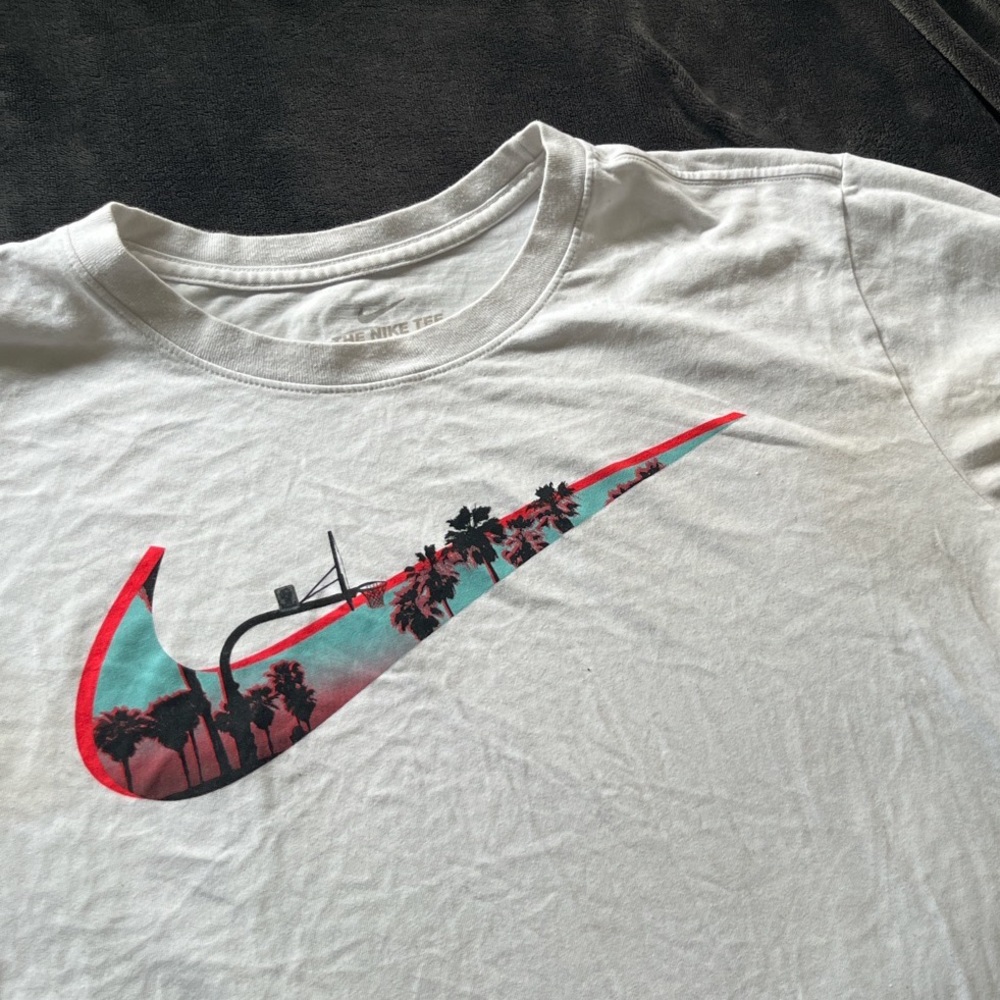 Nike Dri-Fit ‘Coast-to-Coast’ Basketball Themed T-Shirt